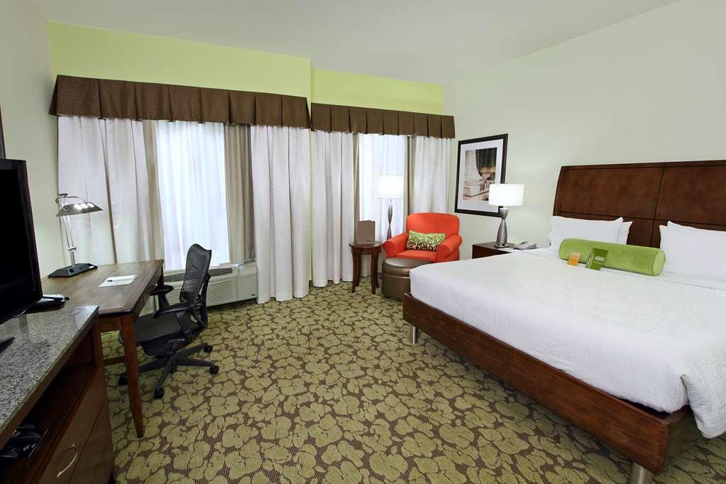 Hilton Garden Inn Calabasas Rum bild